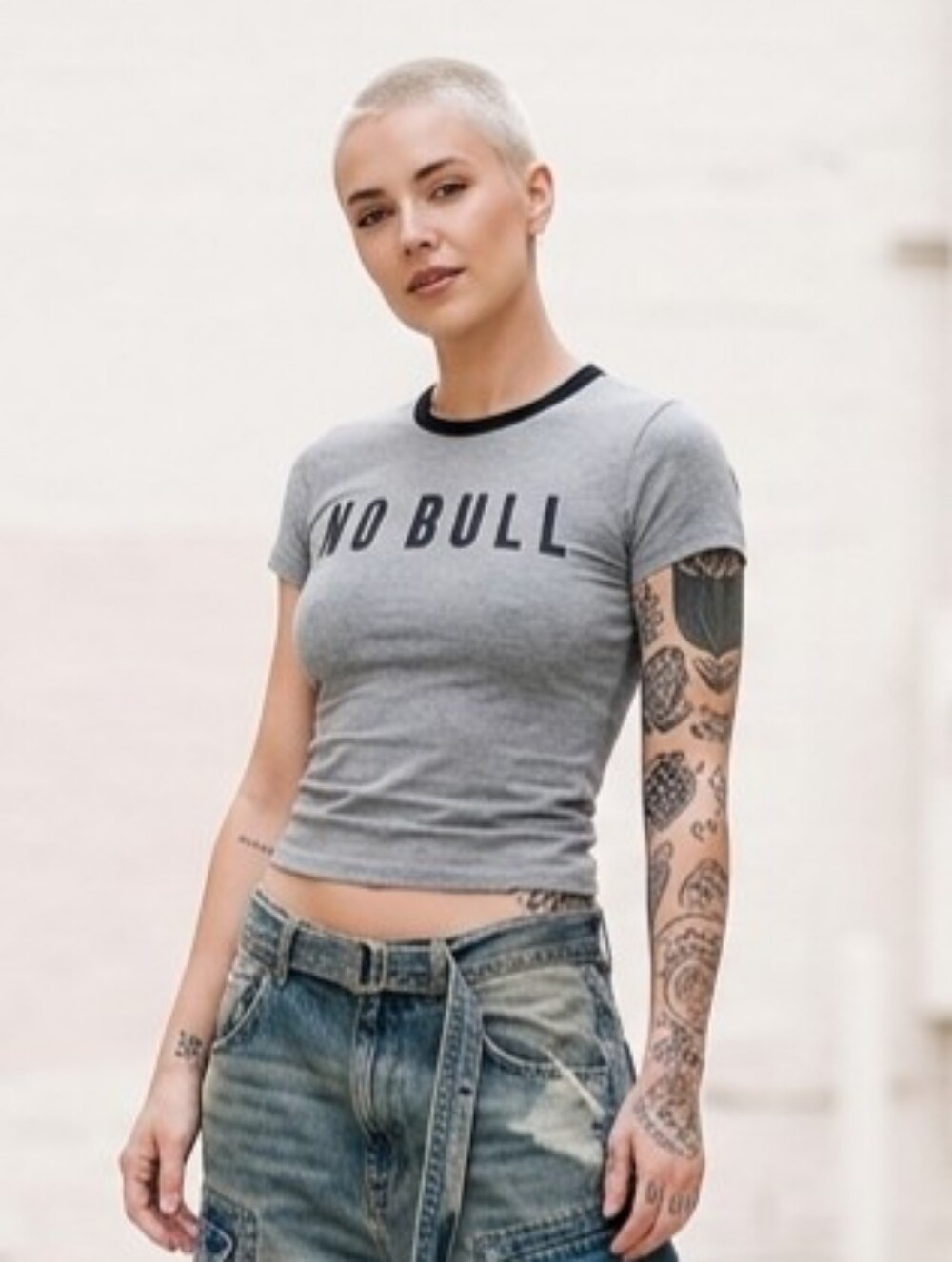 NOBULL Gray Short Sleeve Tee Sz M GUC